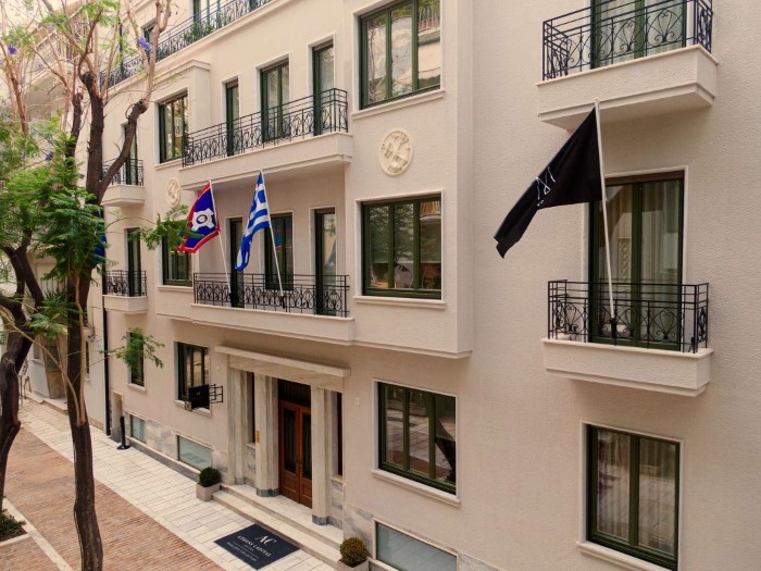 ATHENS CAPITAL SUITES