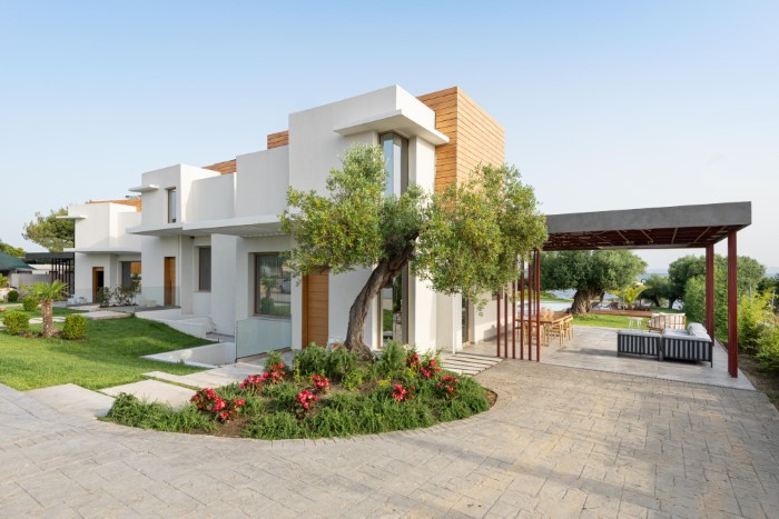 LURIA HOMES