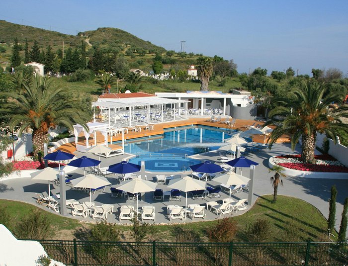 Ioli Village